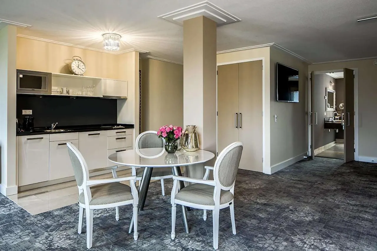 Luxury Suites Ámsterdam 5*,  Países Bajos